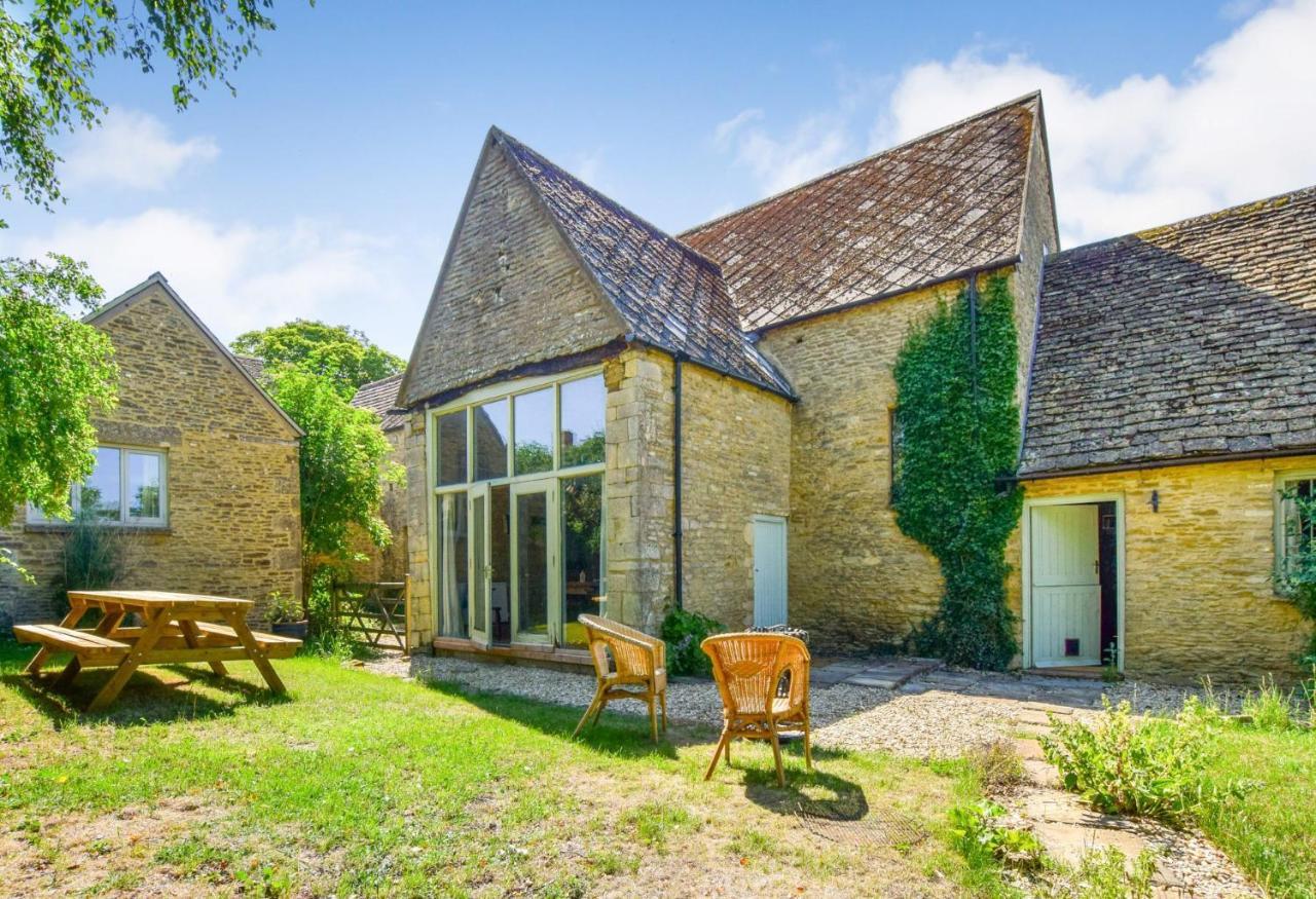 Butts Farm Villa Cirencester Luaran gambar