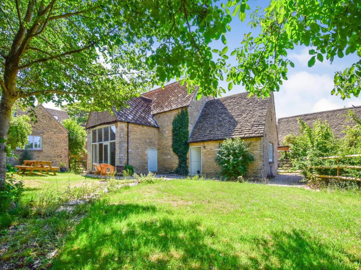 Butts Farm Villa Cirencester Luaran gambar