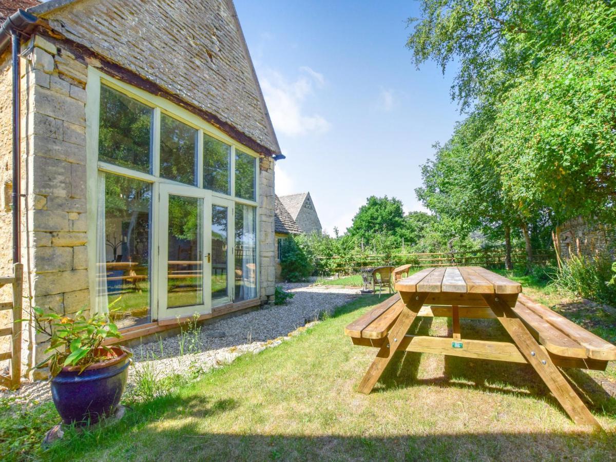 Butts Farm Villa Cirencester Luaran gambar