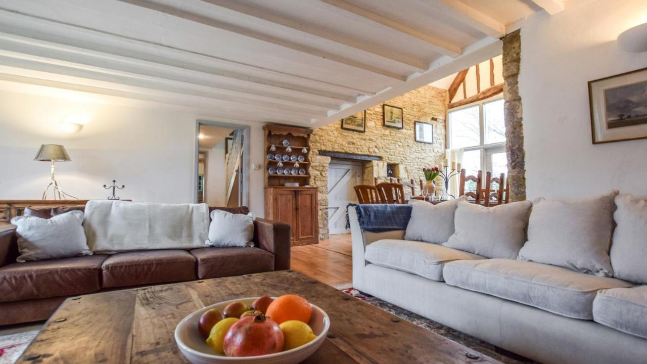 Butts Farm Villa Cirencester Luaran gambar