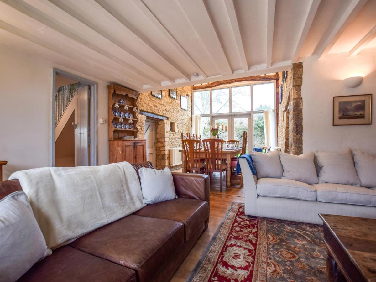 Butts Farm Villa Cirencester Luaran gambar