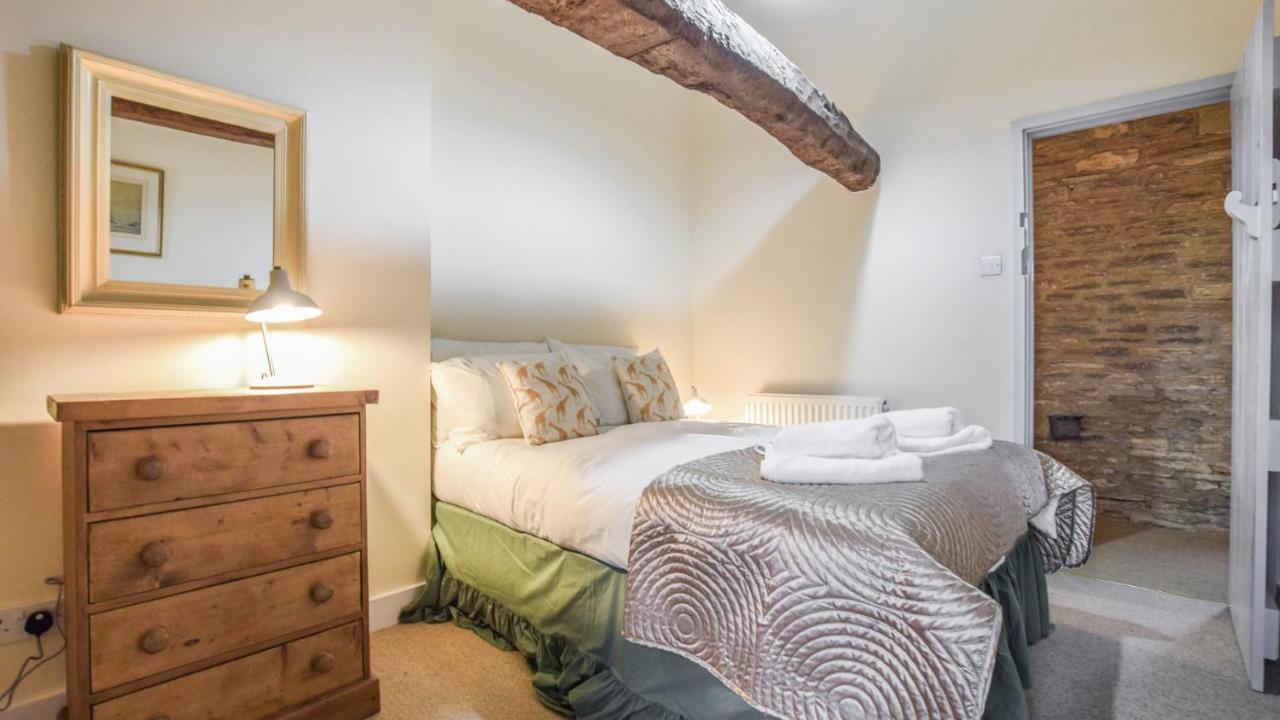Butts Farm Villa Cirencester Luaran gambar