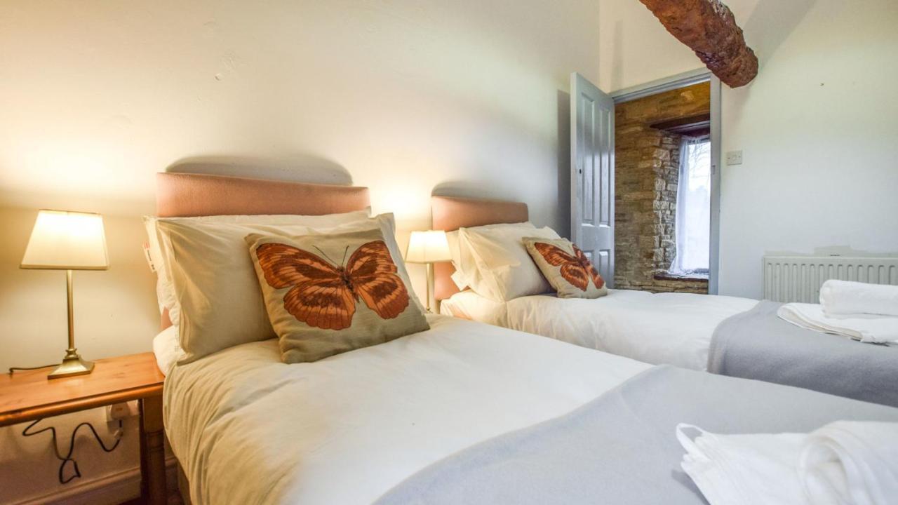 Butts Farm Villa Cirencester Luaran gambar