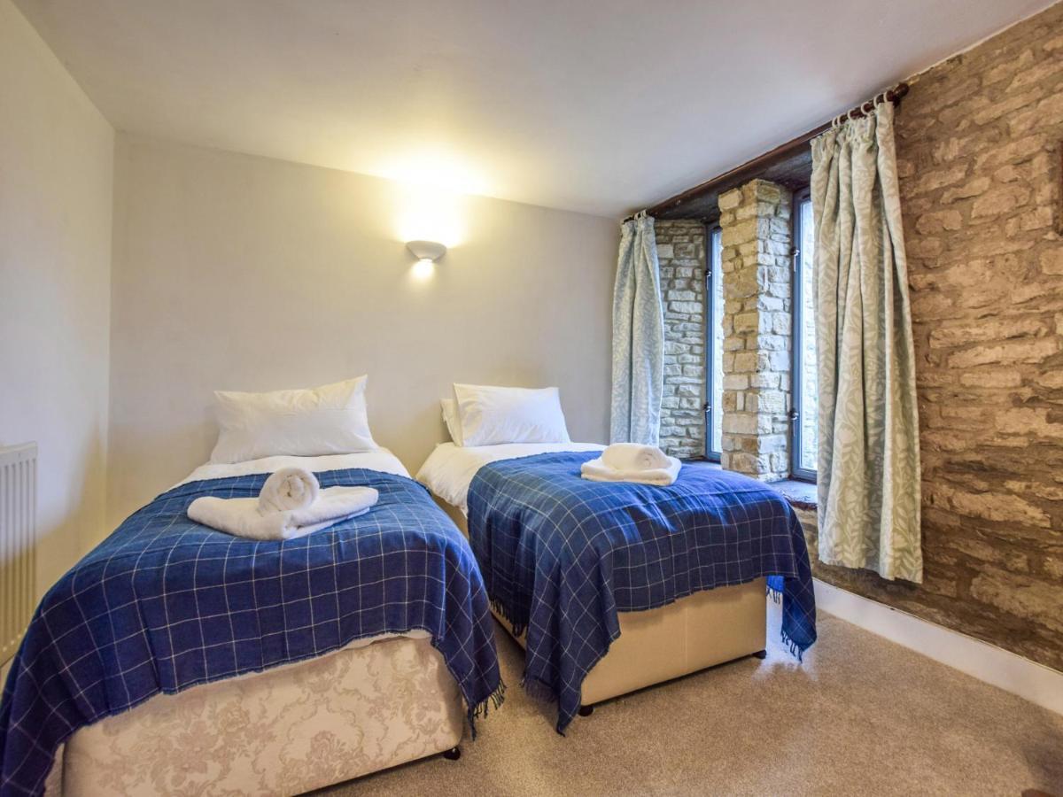 Butts Farm Villa Cirencester Luaran gambar
